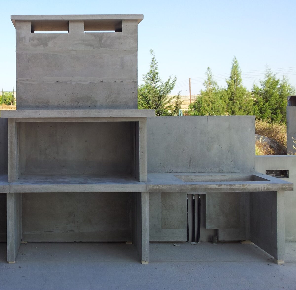 2012-05-12 08.02.07 - Copy Precast Concrete BBQ’s No 40