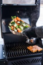 GRILLING WOK - Image 2